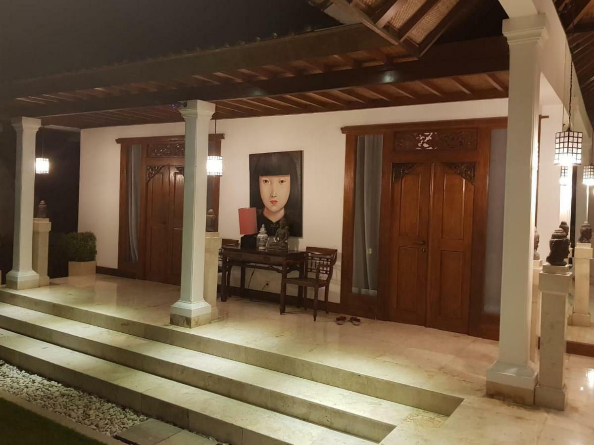 Villa Jaal Kuta  Ngoại thất bức ảnh